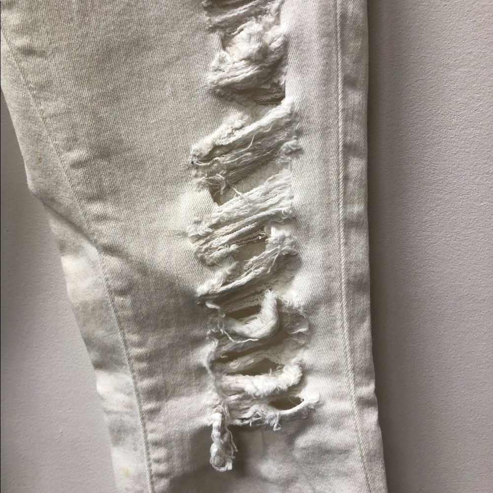 Frame White Ripped Jeans - Picture 2 of 3